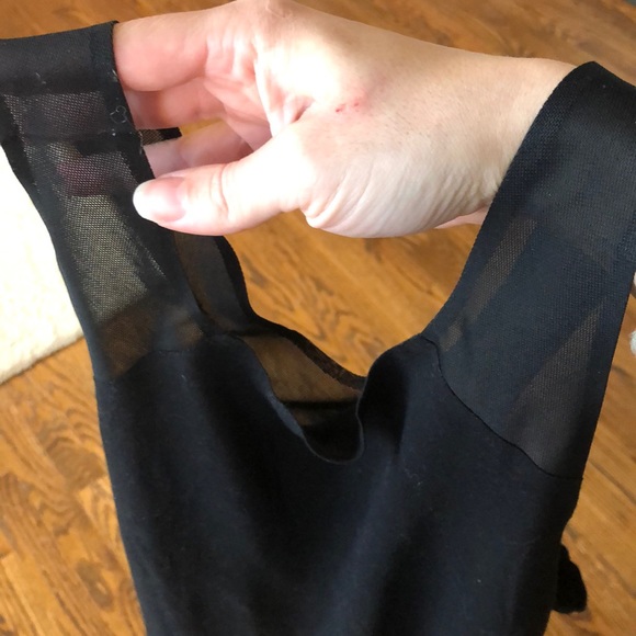 Nike Breathe Tank Top NWOT - Picture 5 of 8